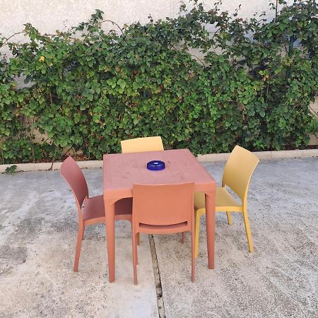 Appartement Avec Exterieur Et Parking Gratuit Perpignan Exterior photo