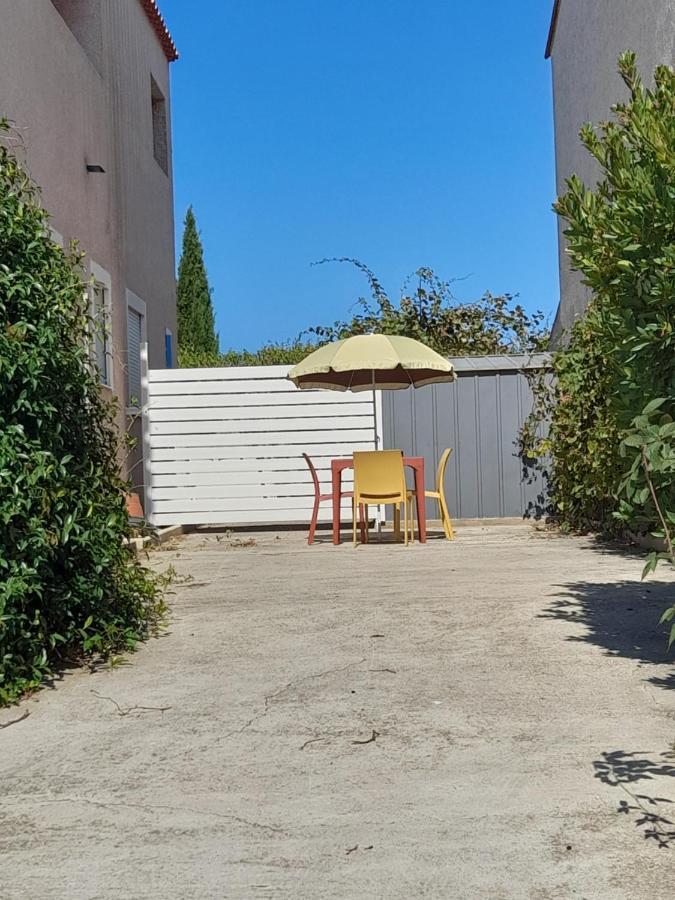 Appartement Avec Exterieur Et Parking Gratuit Perpignan Exterior photo