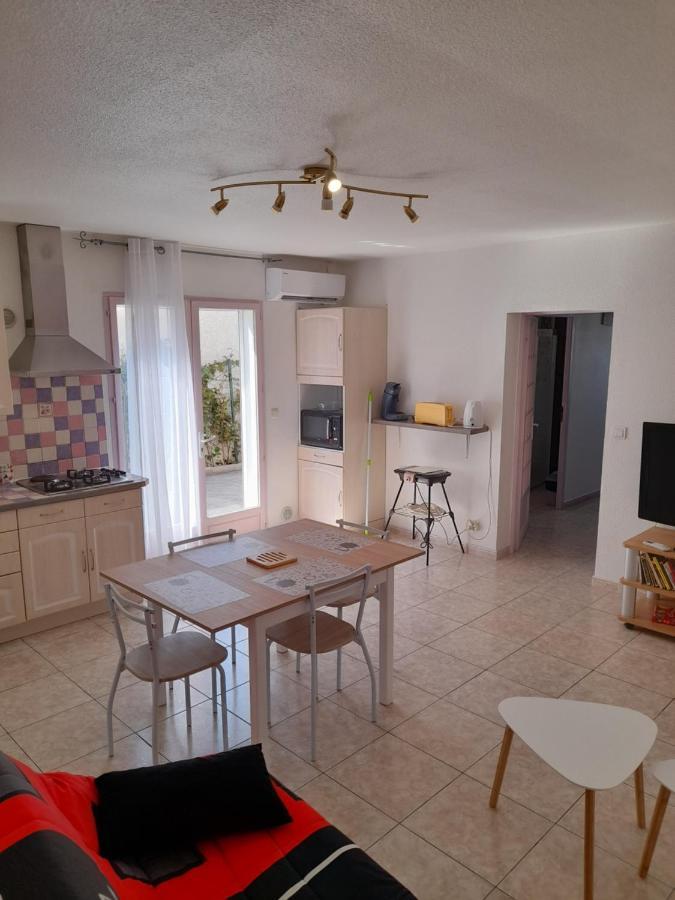 Appartement Avec Exterieur Et Parking Gratuit Perpignan Exterior photo